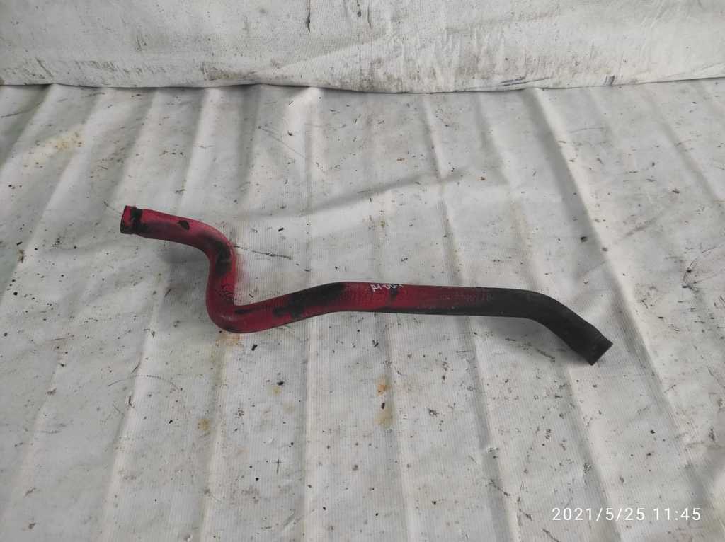 патрубок системы охлаждения б/у